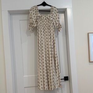Chic Cream Floral Long Sleeve Dress
